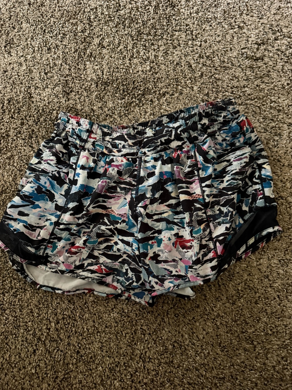 lululemon athletica Multicolor Abstract Print Running Shorts